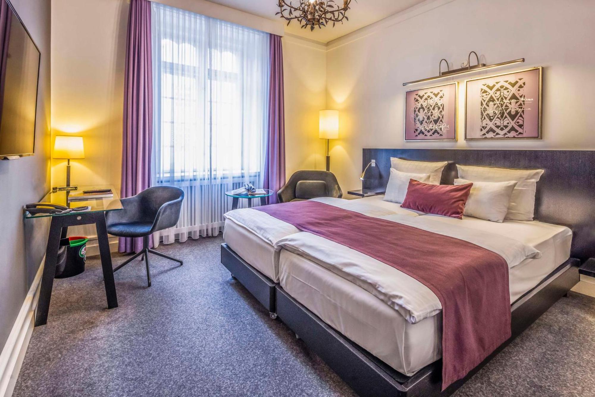 Scandic Palace